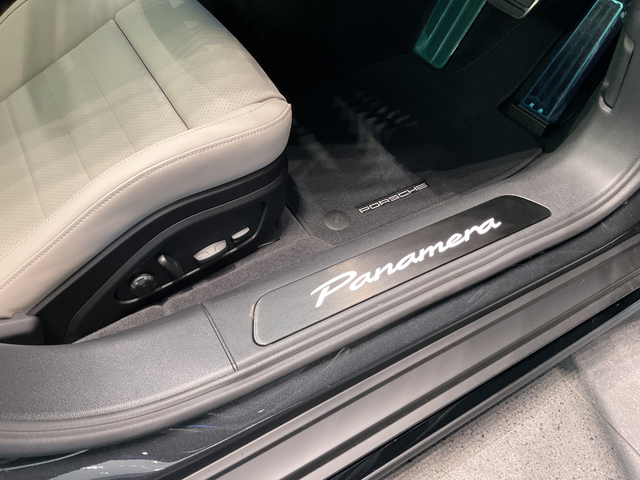 車両画像