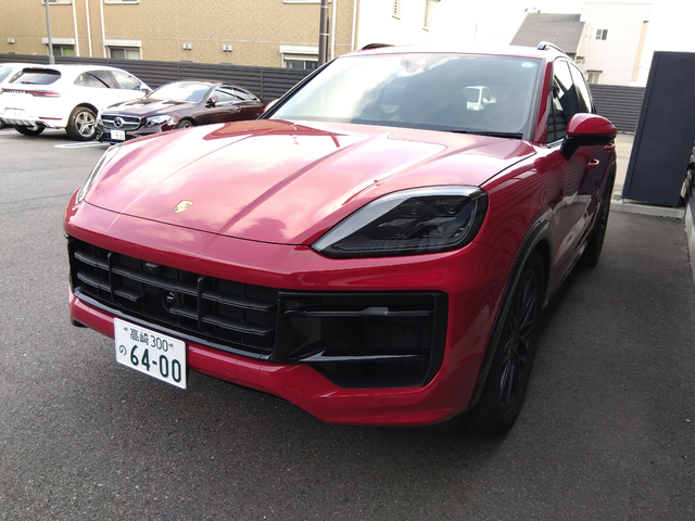 2024 Cayenne GTS