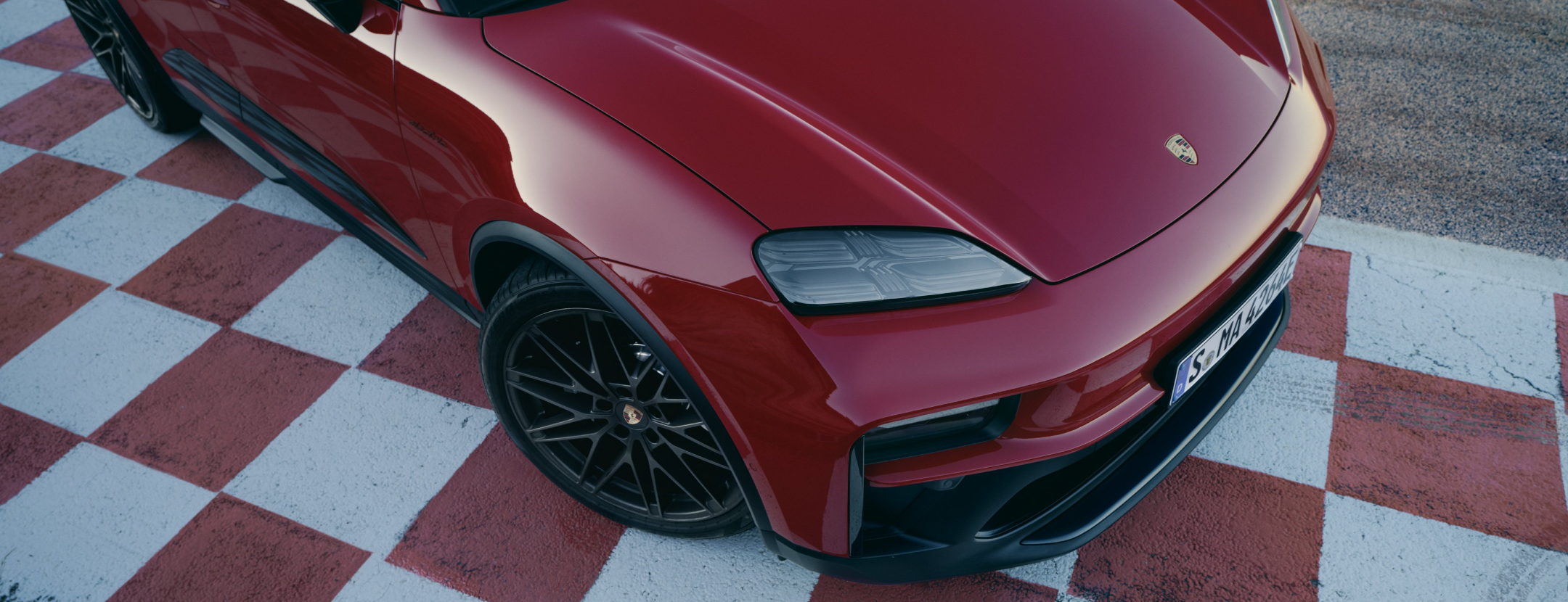 新型Macan GTS Electric登場