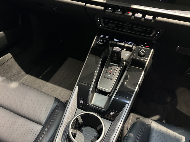 車両画像