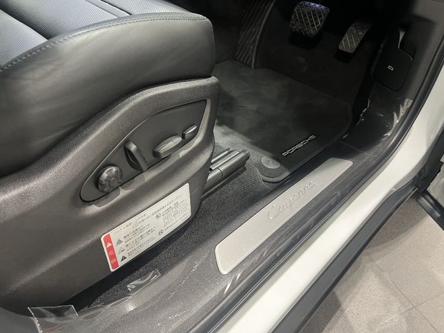 車両画像
