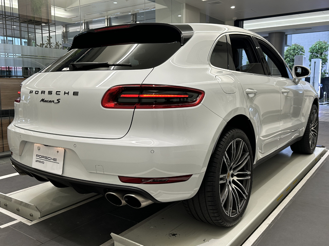 車両画像