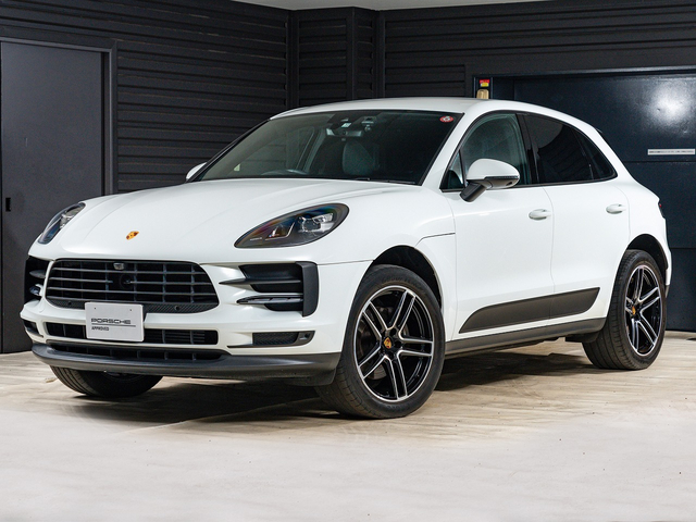 2020y Model Macan