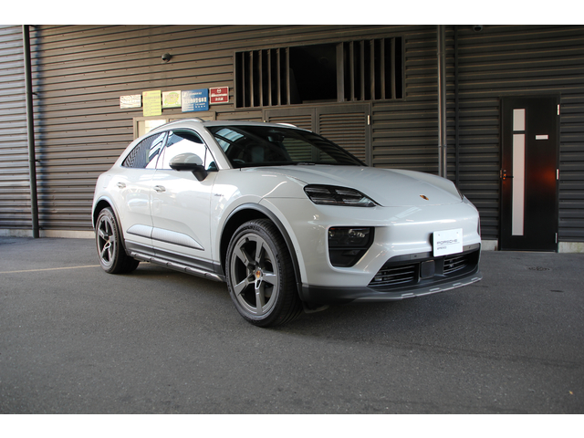 MY2025　Macan Electric