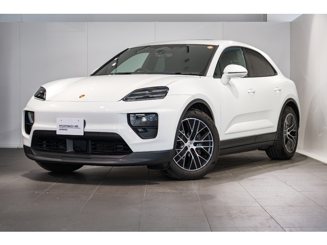 2025年式　マカンエレクトリック　右ハンドル