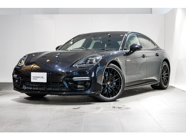 2018年式　パナメーラ4Eハイブリッド　PDK　右ハンドル