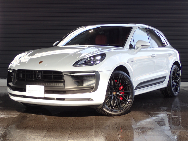 Macan GTS