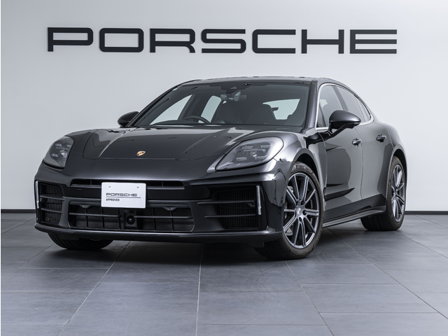 パナメーラ4 ジェットブラックメタリック スポーツクロノ 2024年