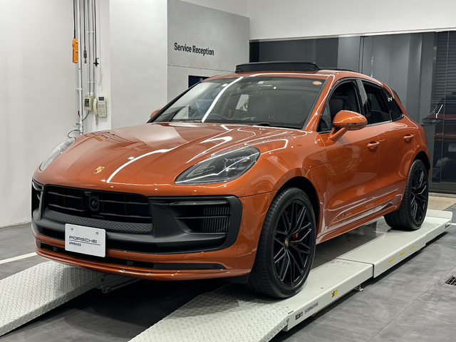 MY2023　マカンGTS　【R25-0610】