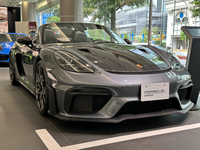 MY24 718 Spyder RS　LHD