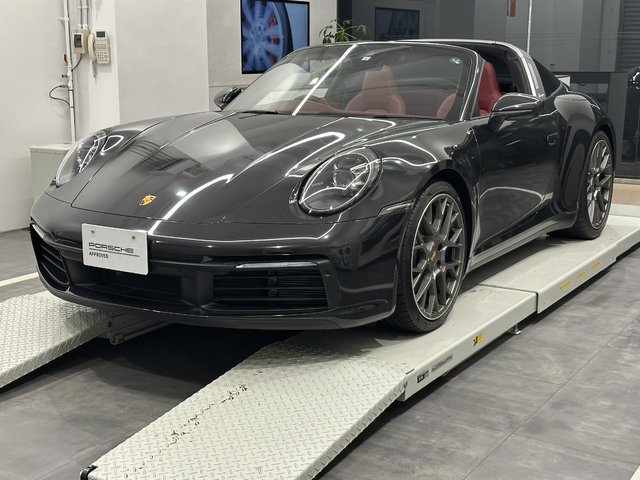MY2023　911タルガ4　RHD　【R25-1007】