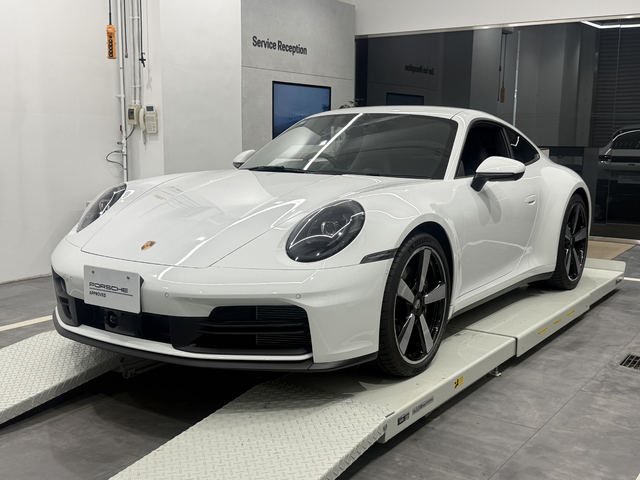 MY2025　911カレラ　RHD【R26-0226】