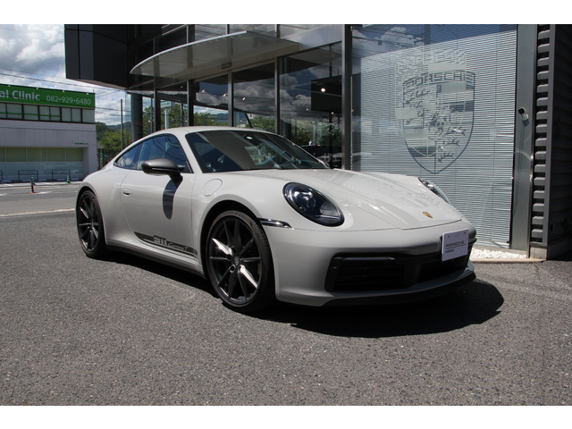 MY2023 911CarreraT