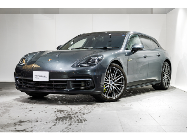 2018年式　パナメーラ4EハイブリッドST　PDK　右ハンドル