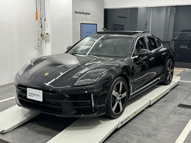 MY2024　パナメーラ　RHD　【R25-0706】