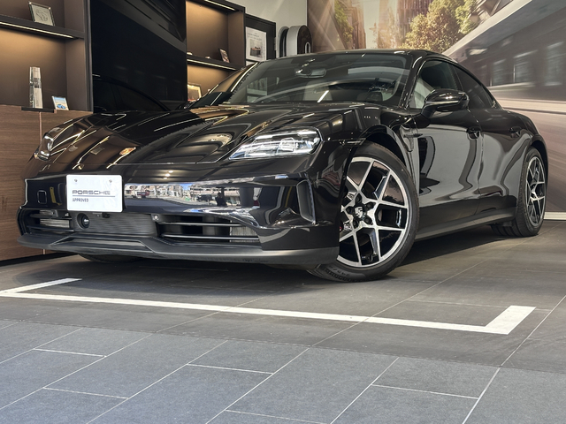 MY25 Taycan 4S RHD 【S25-0000】