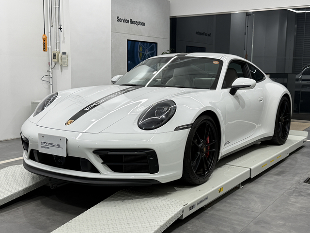 MY2022　911カレラGTS　RHD【R26-0305】
