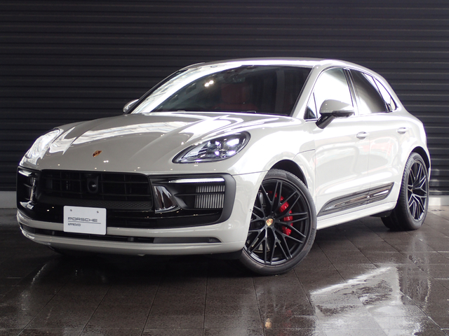 Macan GTS