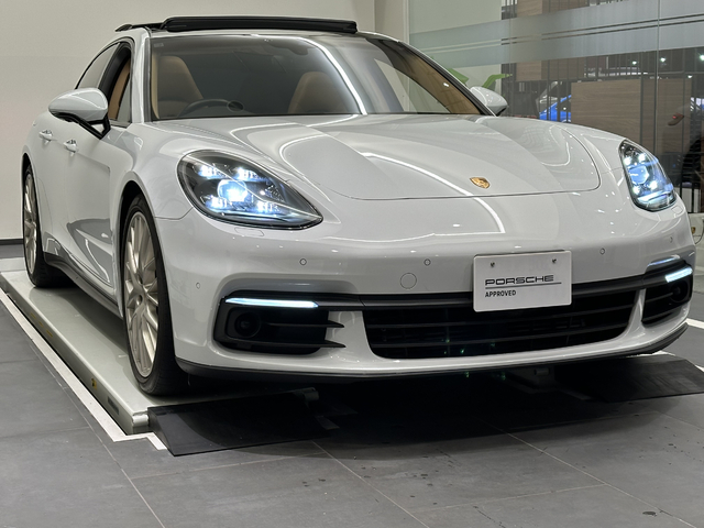 MY20　Panamera 4 10YearsEdition【K25-0201】
