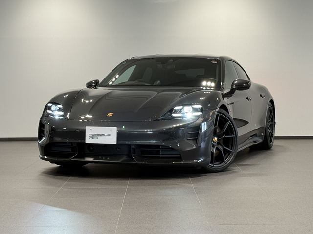 Taycan GTS