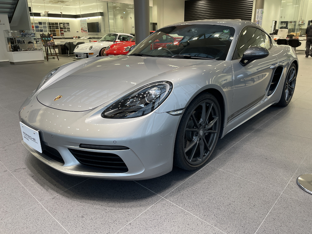 718 Cayman T
